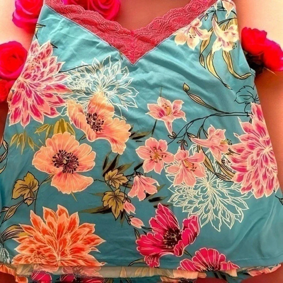 Secret Treasures Cami - Picture 1 of 8